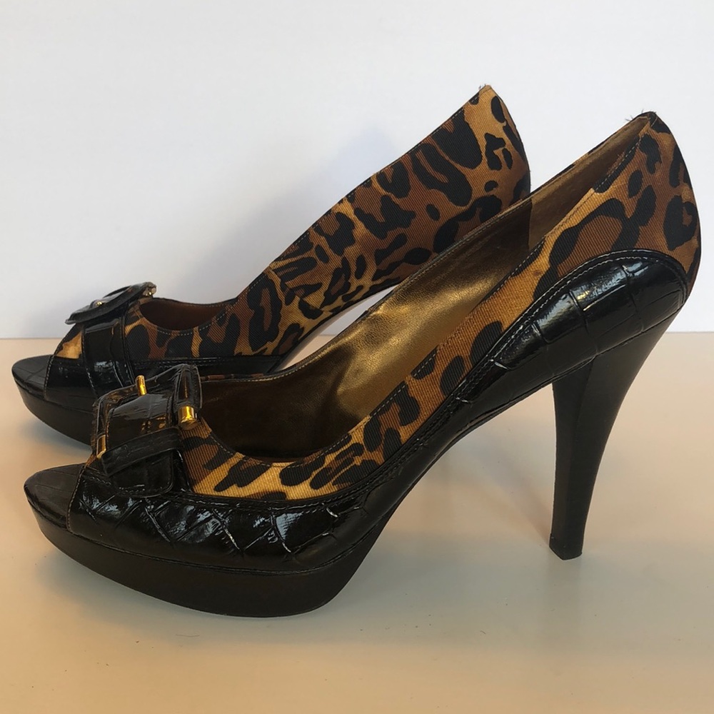 Marc Fisher Peep Toe Animal Heels w Buckle, 9